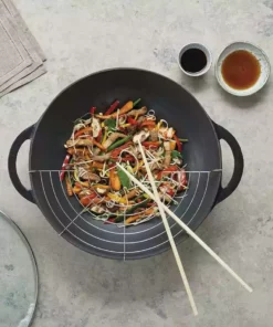 Meisterkoch Gusseisen-Wok mit Deckel OPUS